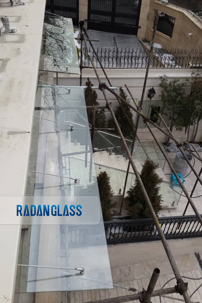 بارانگیر شیشه ای کابلی